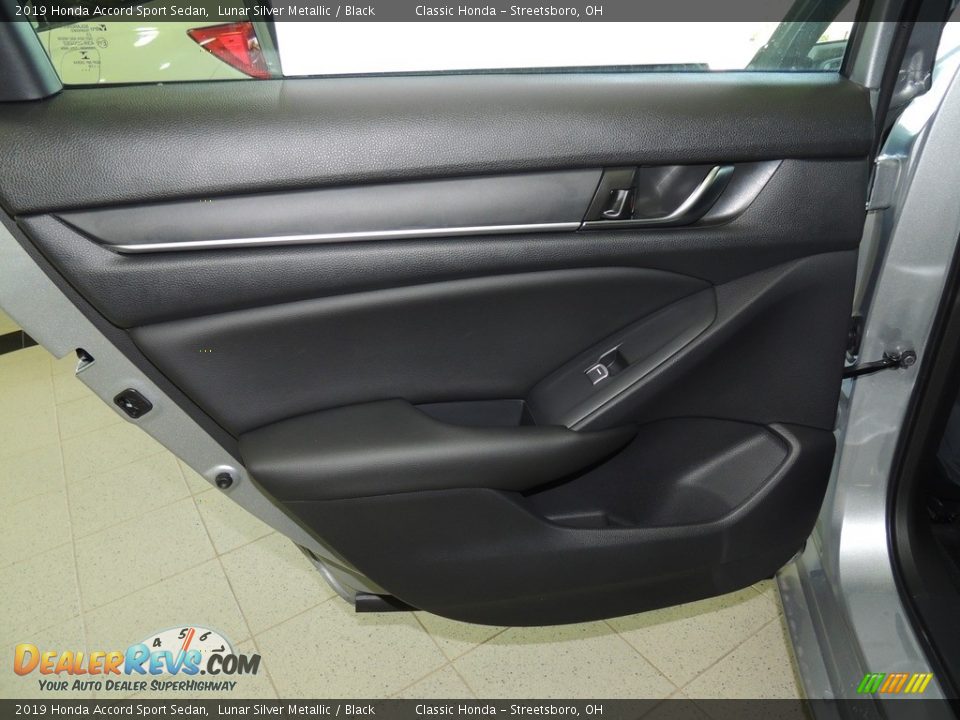2019 Honda Accord Sport Sedan Lunar Silver Metallic / Black Photo #10