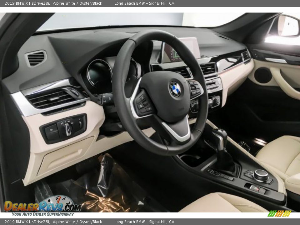 2019 BMW X1 sDrive28i Alpine White / Oyster/Black Photo #4