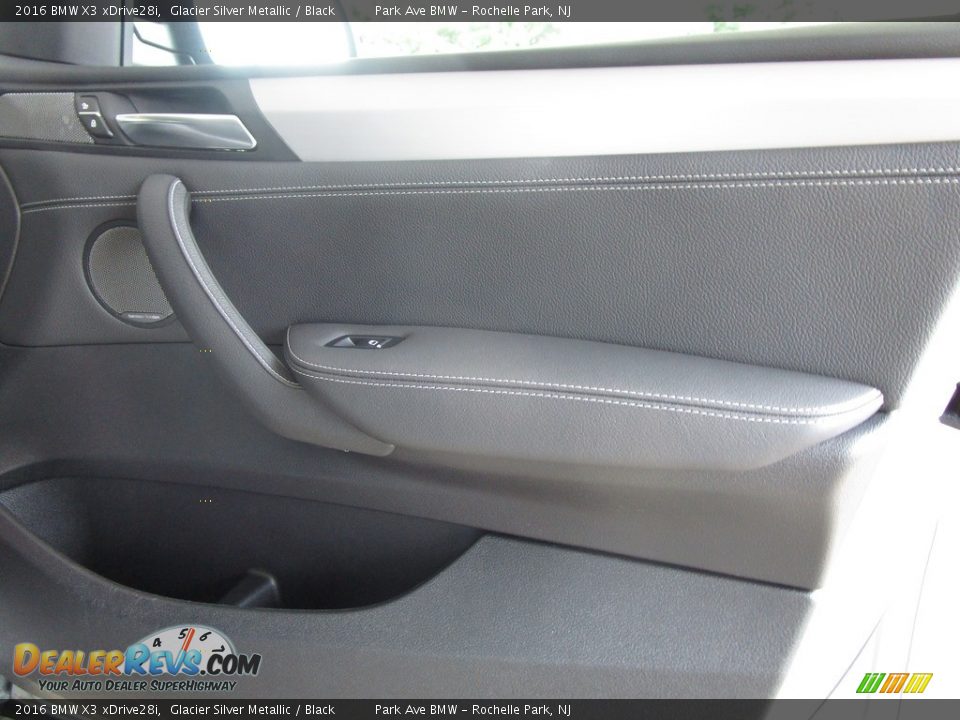 2016 BMW X3 xDrive28i Glacier Silver Metallic / Black Photo #14