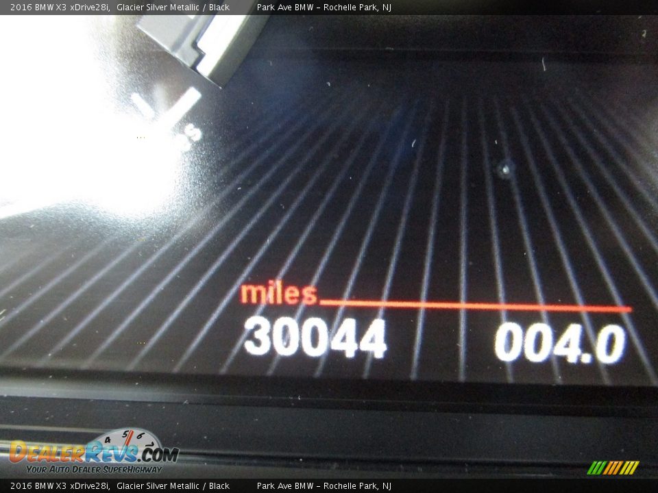 2016 BMW X3 xDrive28i Glacier Silver Metallic / Black Photo #25