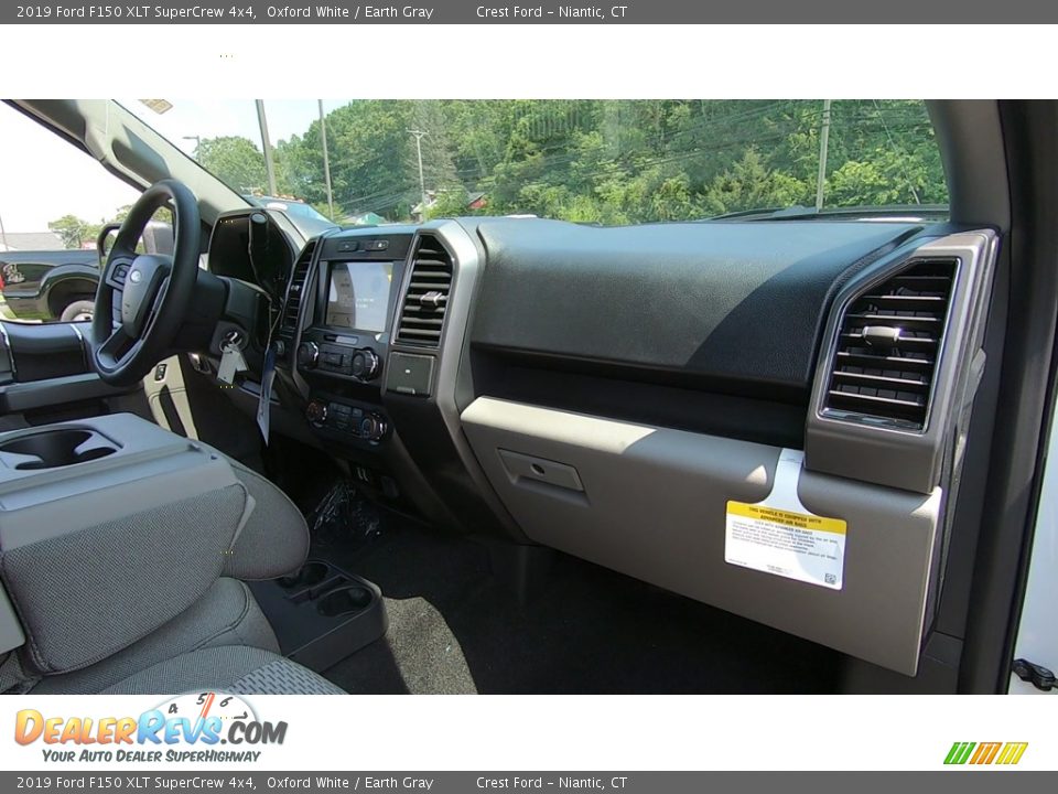 2019 Ford F150 XLT SuperCrew 4x4 Oxford White / Earth Gray Photo #24