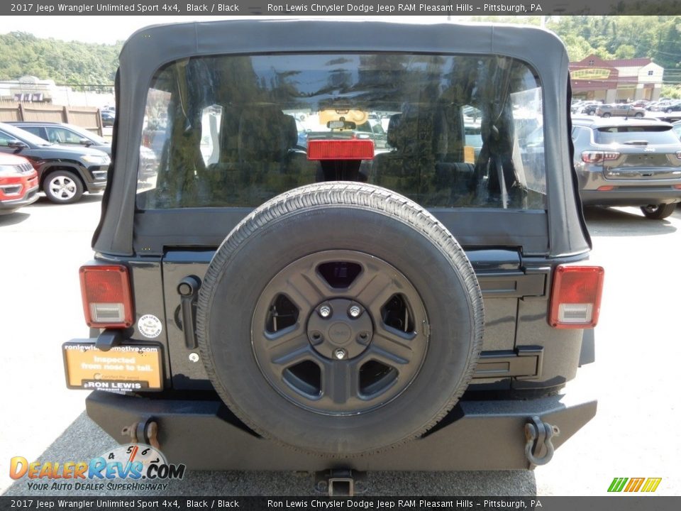 2017 Jeep Wrangler Unlimited Sport 4x4 Black / Black Photo #4
