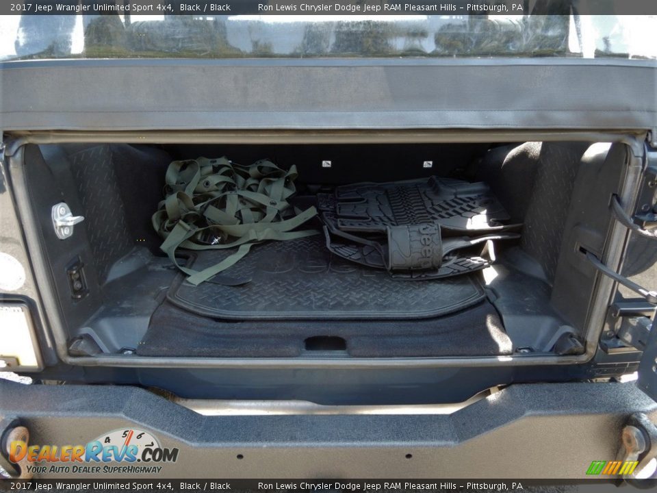 2017 Jeep Wrangler Unlimited Sport 4x4 Black / Black Photo #5