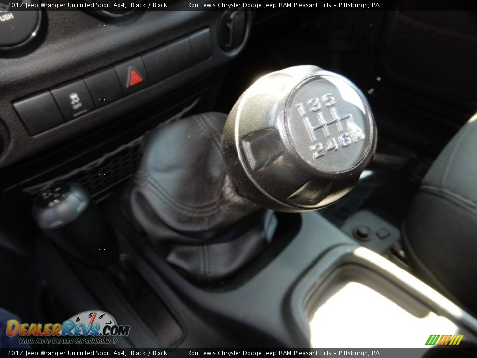 2017 Jeep Wrangler Unlimited Sport 4x4 Black / Black Photo #16