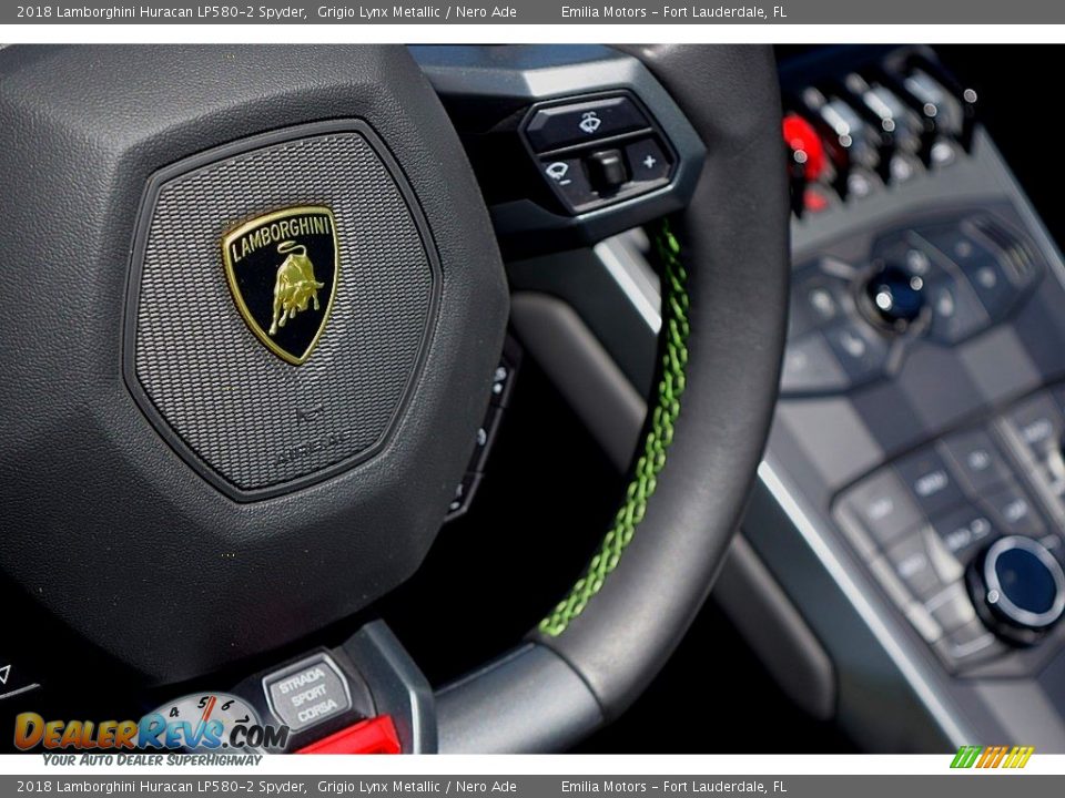 2018 Lamborghini Huracan LP580-2 Spyder Steering Wheel Photo #54