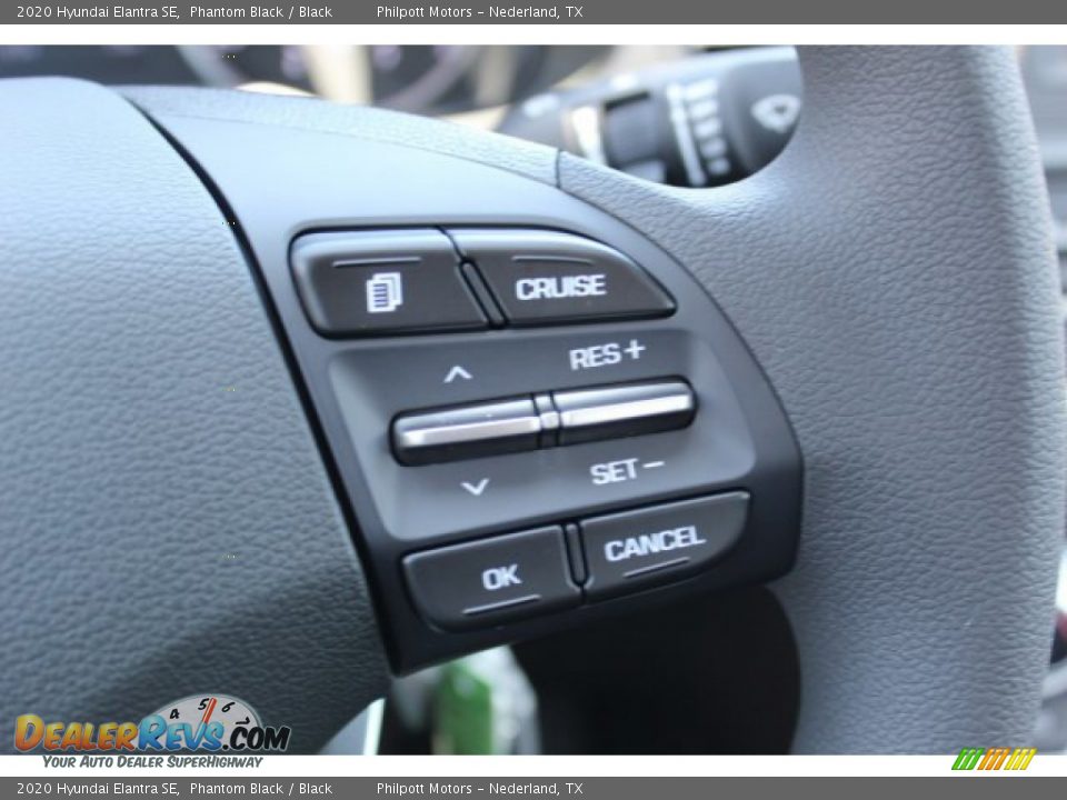 2020 Hyundai Elantra SE Phantom Black / Black Photo #12