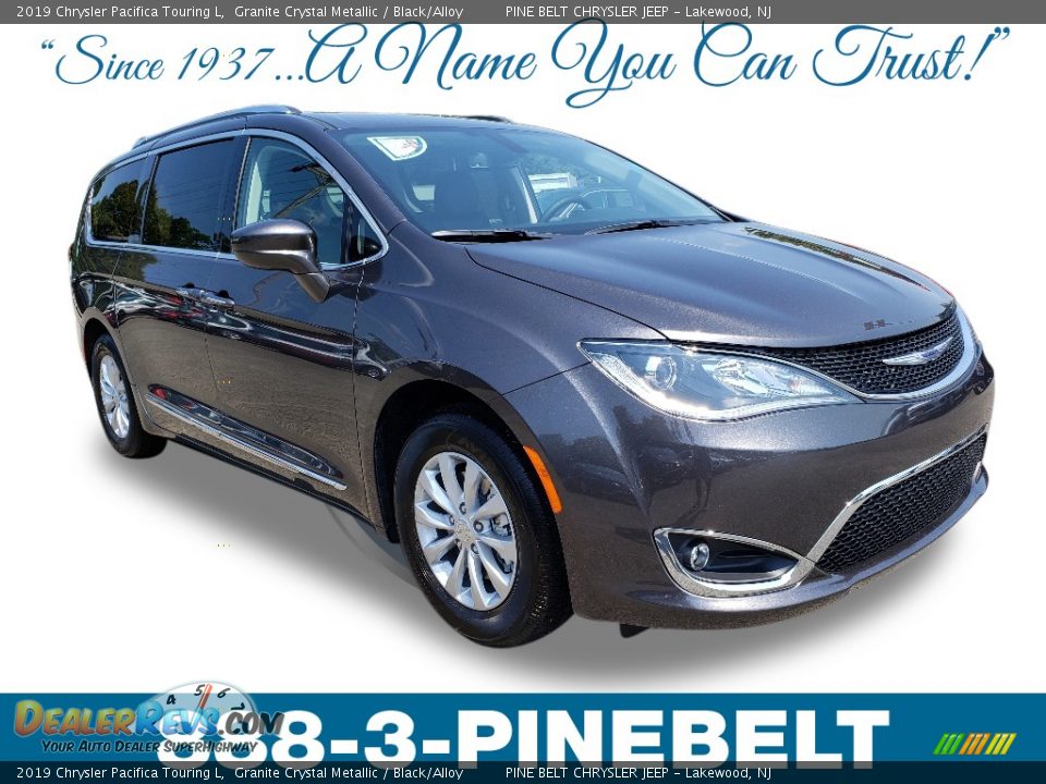 2019 Chrysler Pacifica Touring L Granite Crystal Metallic / Black/Alloy Photo #1