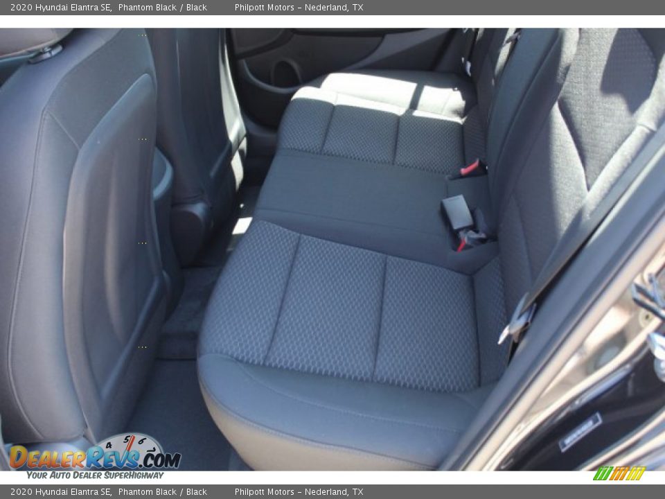 2020 Hyundai Elantra SE Phantom Black / Black Photo #18