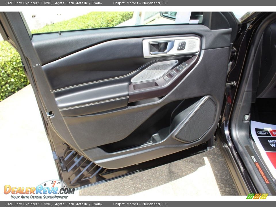 Door Panel of 2020 Ford Explorer ST 4WD Photo #9