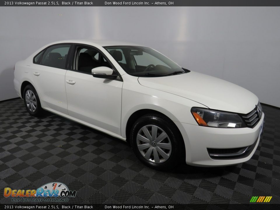 2013 Volkswagen Passat 2.5L S Black / Titan Black Photo #2