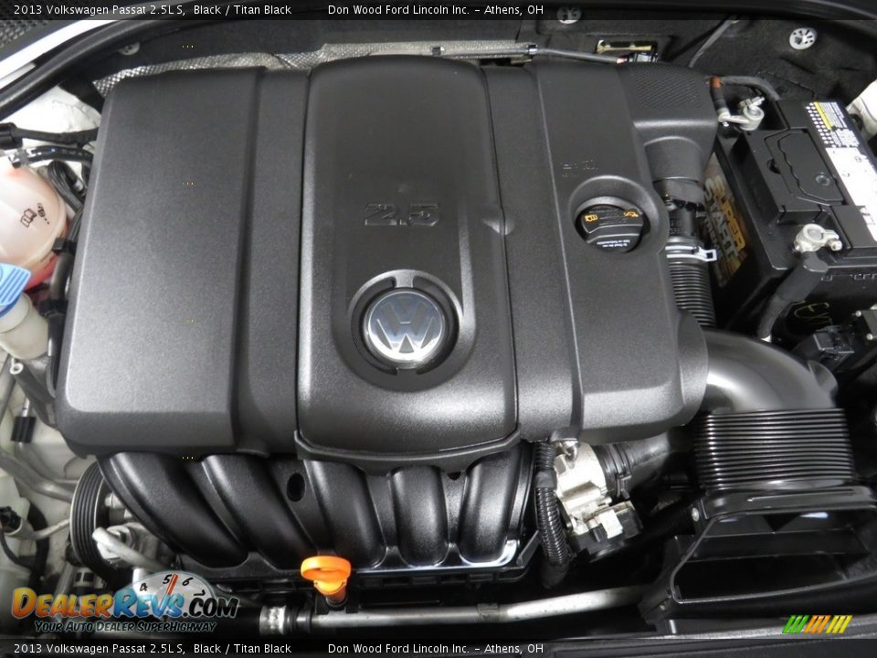 2013 Volkswagen Passat 2.5L S Black / Titan Black Photo #6