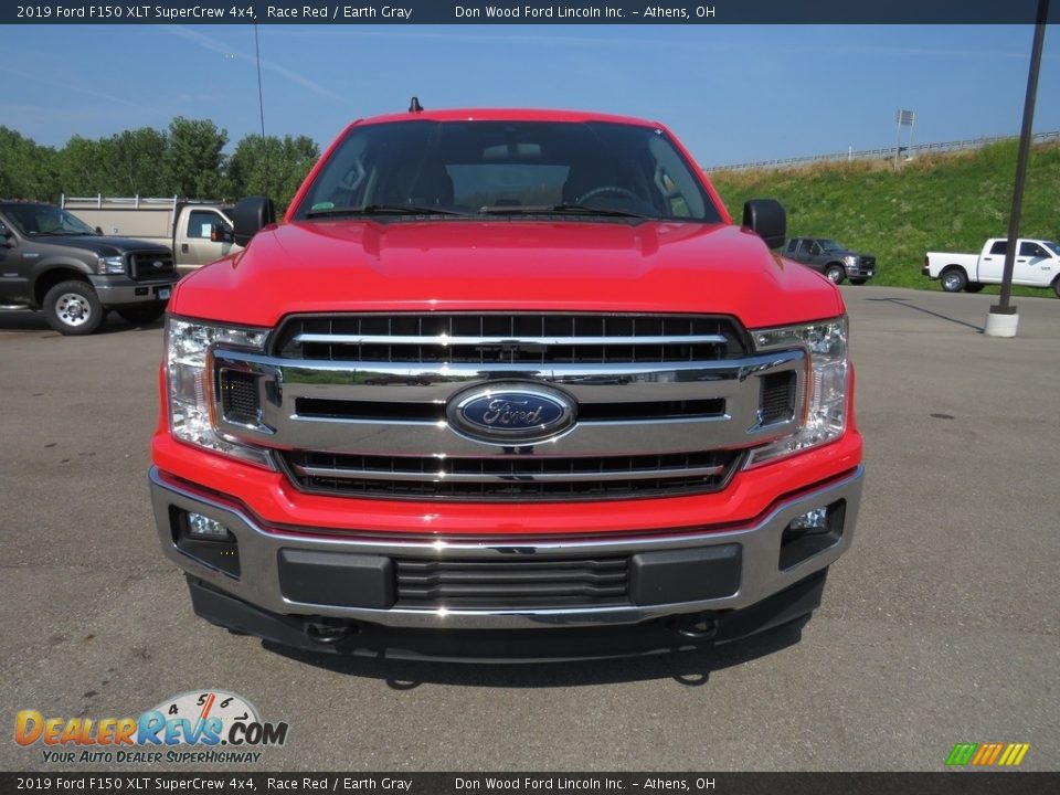 2019 Ford F150 XLT SuperCrew 4x4 Race Red / Earth Gray Photo #4