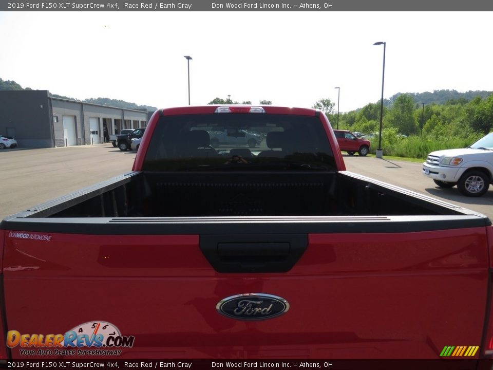 2019 Ford F150 XLT SuperCrew 4x4 Race Red / Earth Gray Photo #12