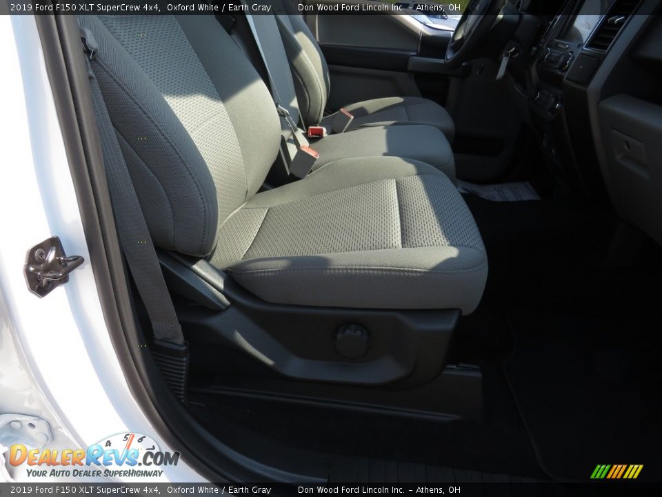 2019 Ford F150 XLT SuperCrew 4x4 Oxford White / Earth Gray Photo #24