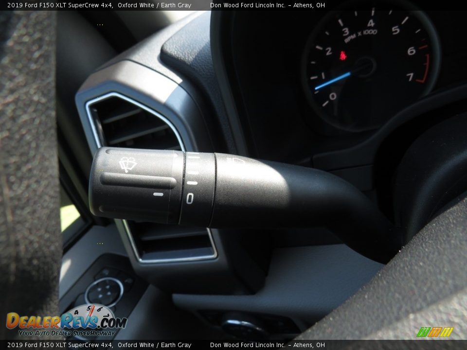 2019 Ford F150 XLT SuperCrew 4x4 Oxford White / Earth Gray Photo #28
