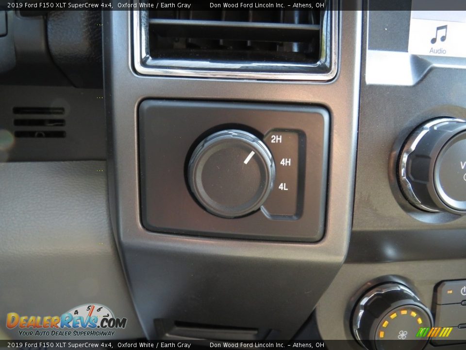 2019 Ford F150 XLT SuperCrew 4x4 Oxford White / Earth Gray Photo #35