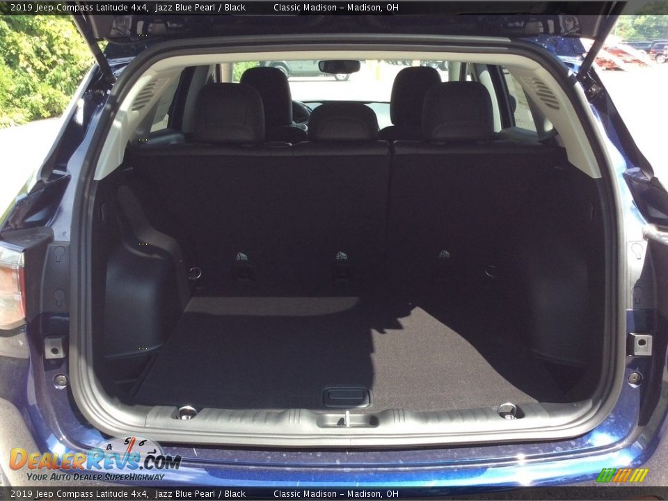 2019 Jeep Compass Latitude 4x4 Jazz Blue Pearl / Black Photo #17