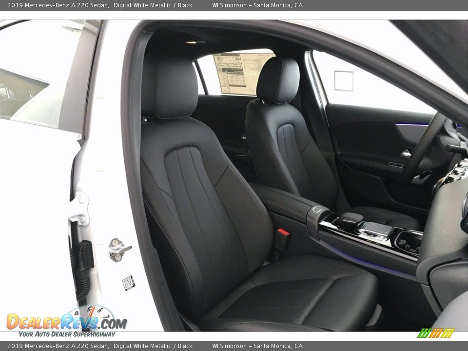 2019 Mercedes-Benz A 220 Sedan Digital White Metallic / Black Photo #5