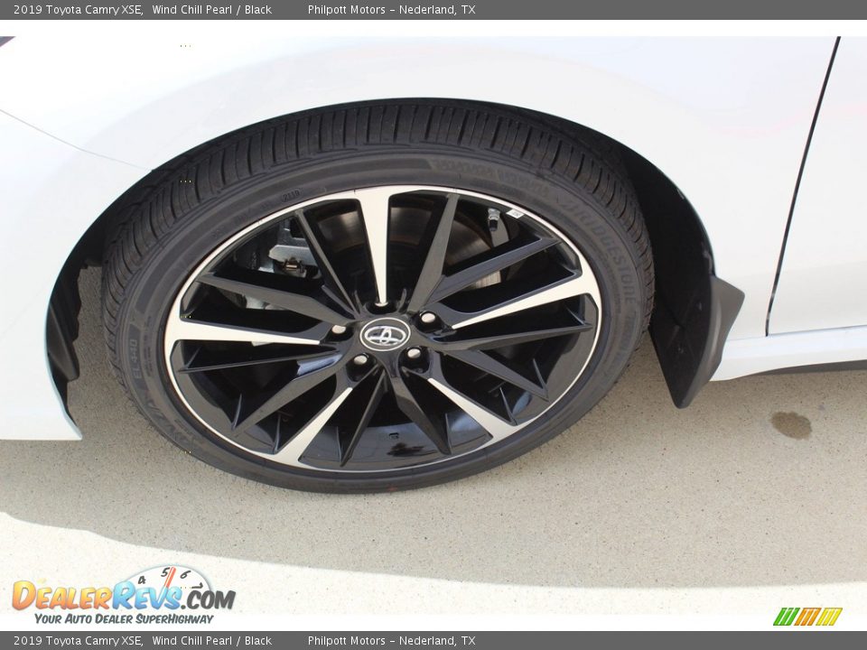 2019 Toyota Camry XSE Wind Chill Pearl / Black Photo #5