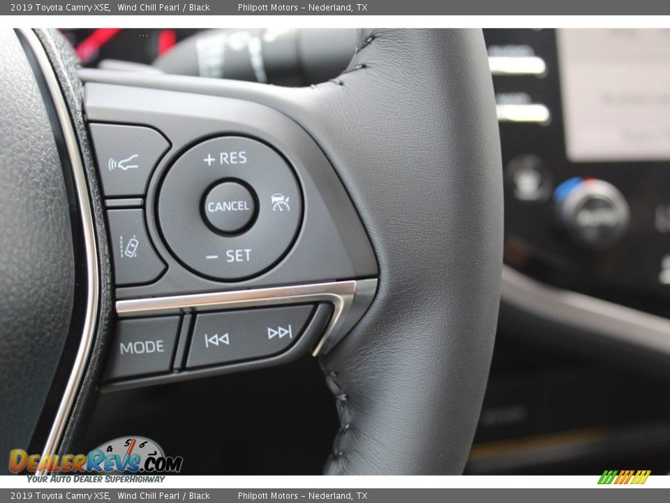 2019 Toyota Camry XSE Wind Chill Pearl / Black Photo #13