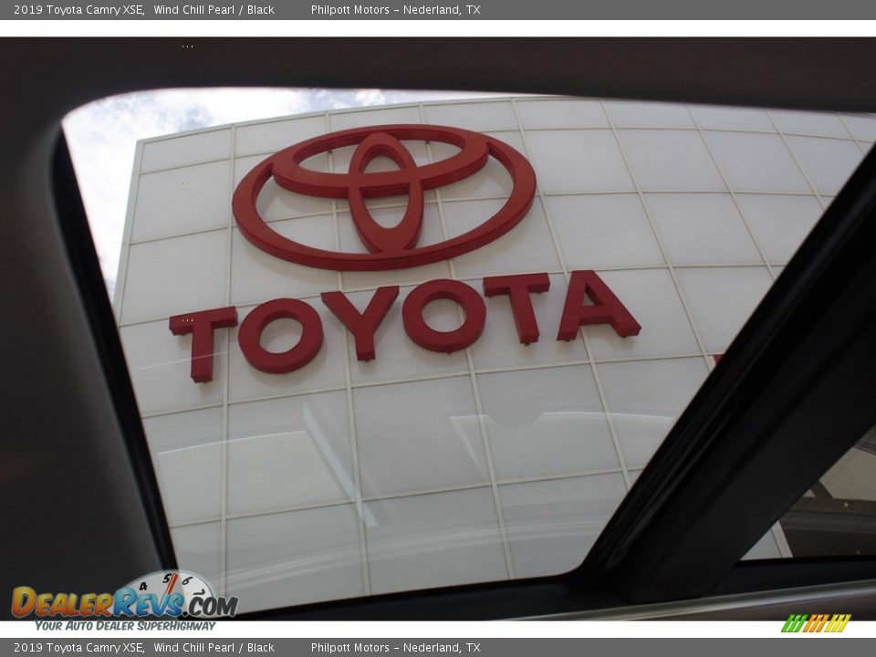 2019 Toyota Camry XSE Wind Chill Pearl / Black Photo #19