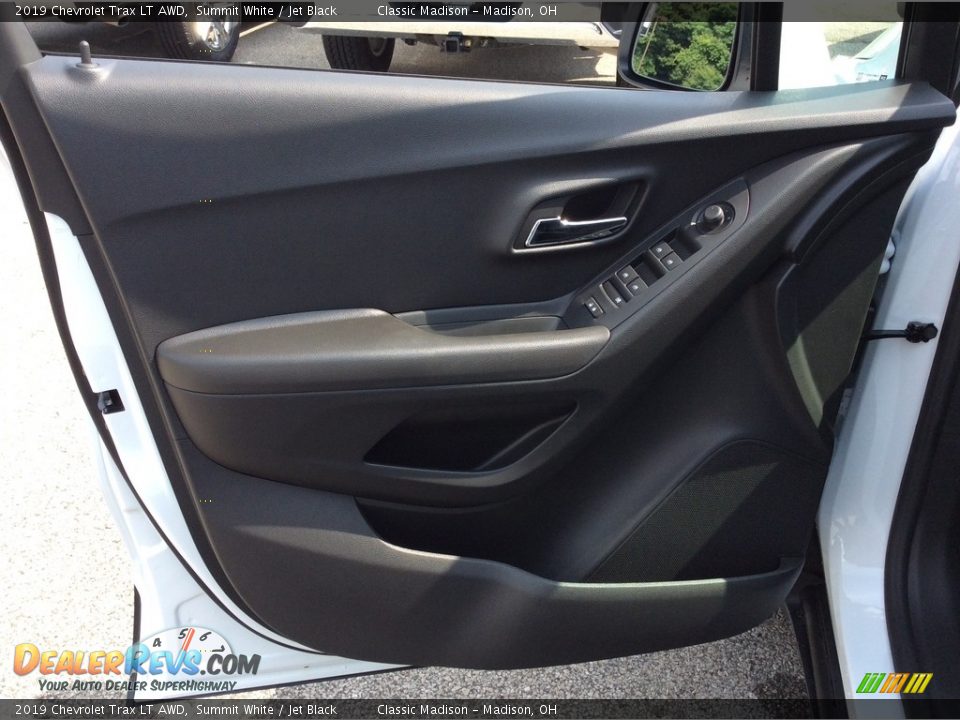 2019 Chevrolet Trax LT AWD Summit White / Jet Black Photo #9