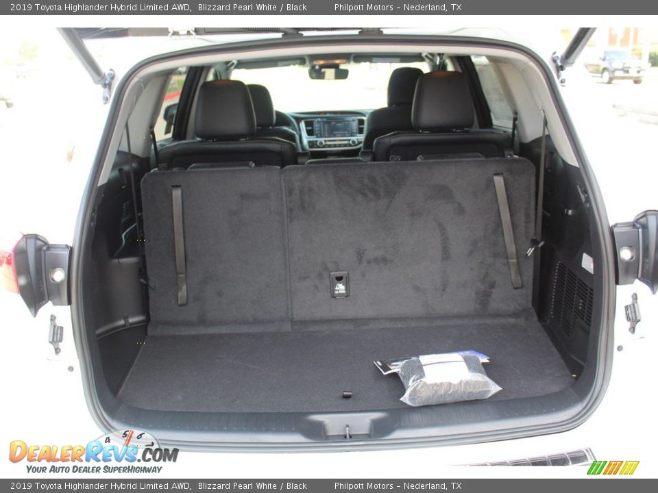 2019 Toyota Highlander Hybrid Limited AWD Blizzard Pearl White / Black Photo #25
