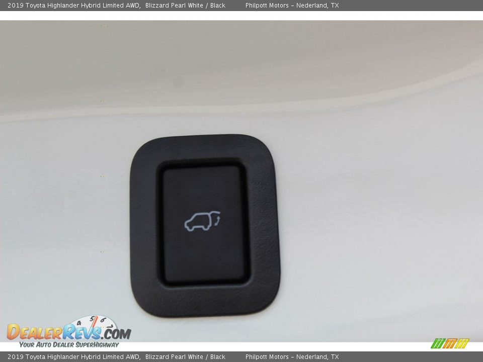 2019 Toyota Highlander Hybrid Limited AWD Blizzard Pearl White / Black Photo #26