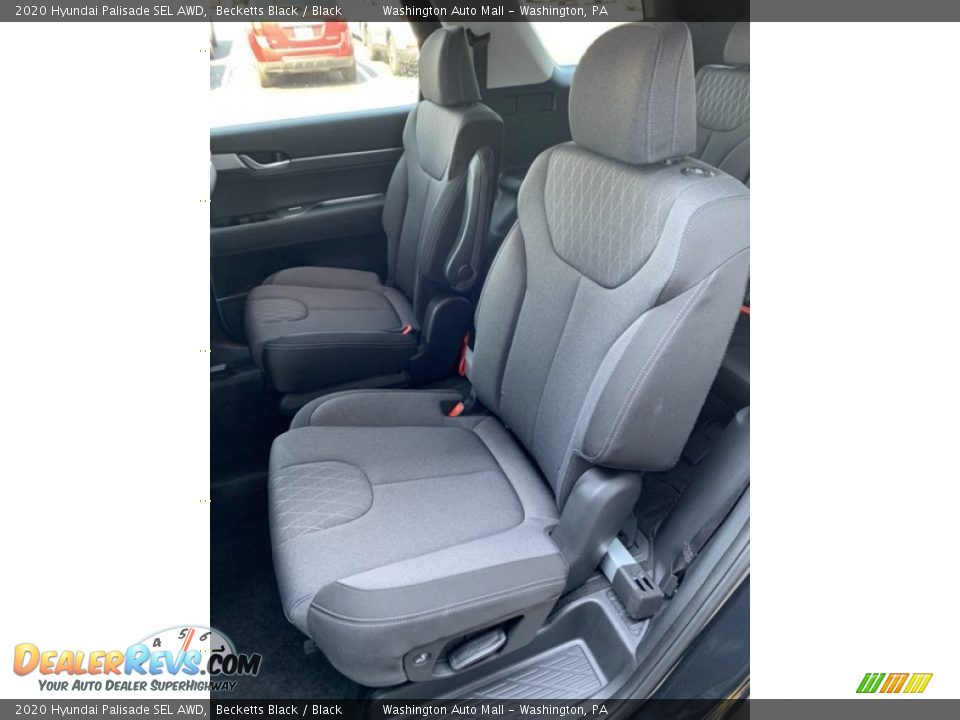 Front Seat of 2020 Hyundai Palisade SEL AWD Photo #19
