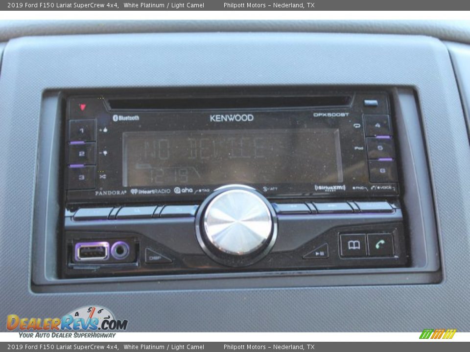 2019 Ford F150 Lariat SuperCrew 4x4 White Platinum / Light Camel Photo #14