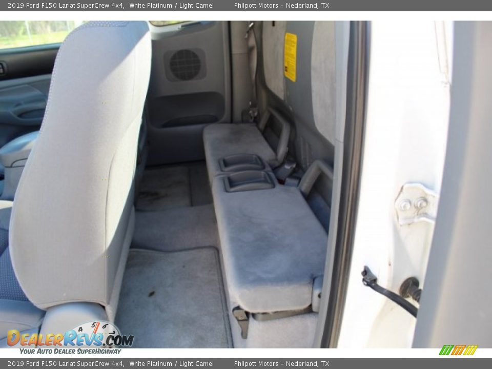2019 Ford F150 Lariat SuperCrew 4x4 White Platinum / Light Camel Photo #17