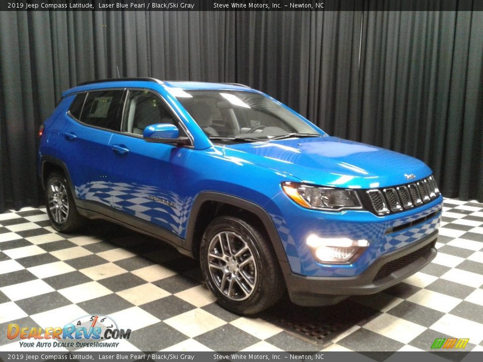 2019 Jeep Compass Latitude Laser Blue Pearl / Black/Ski Gray Photo #4