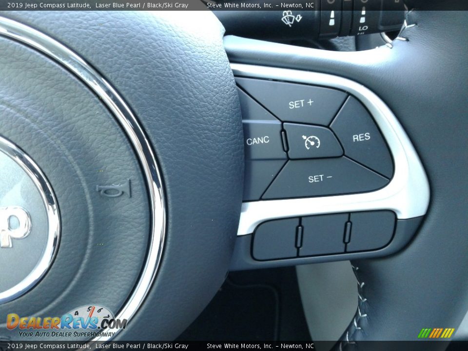 2019 Jeep Compass Latitude Laser Blue Pearl / Black/Ski Gray Photo #18
