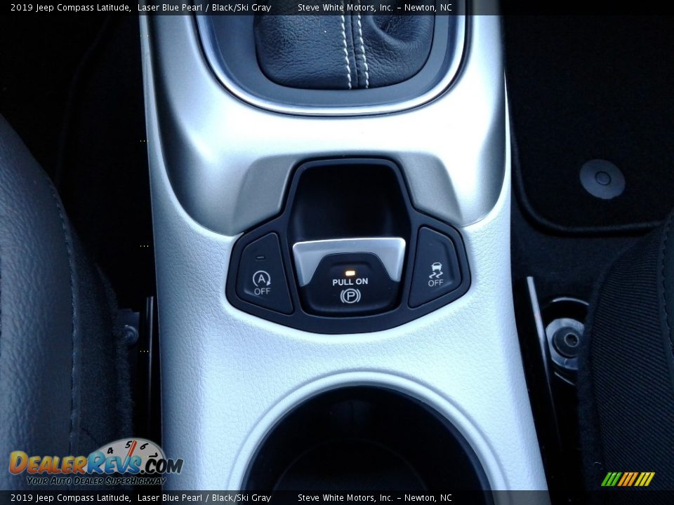 2019 Jeep Compass Latitude Laser Blue Pearl / Black/Ski Gray Photo #26