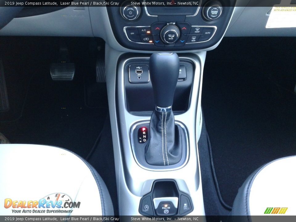 2019 Jeep Compass Latitude Laser Blue Pearl / Black/Ski Gray Photo #27