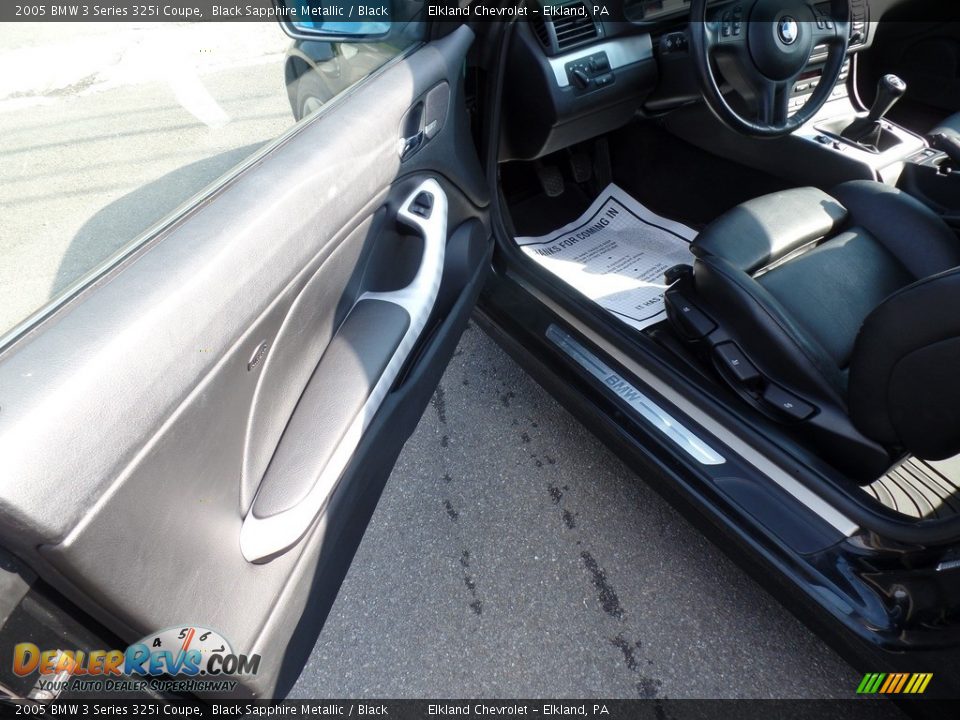 2005 BMW 3 Series 325i Coupe Black Sapphire Metallic / Black Photo #12