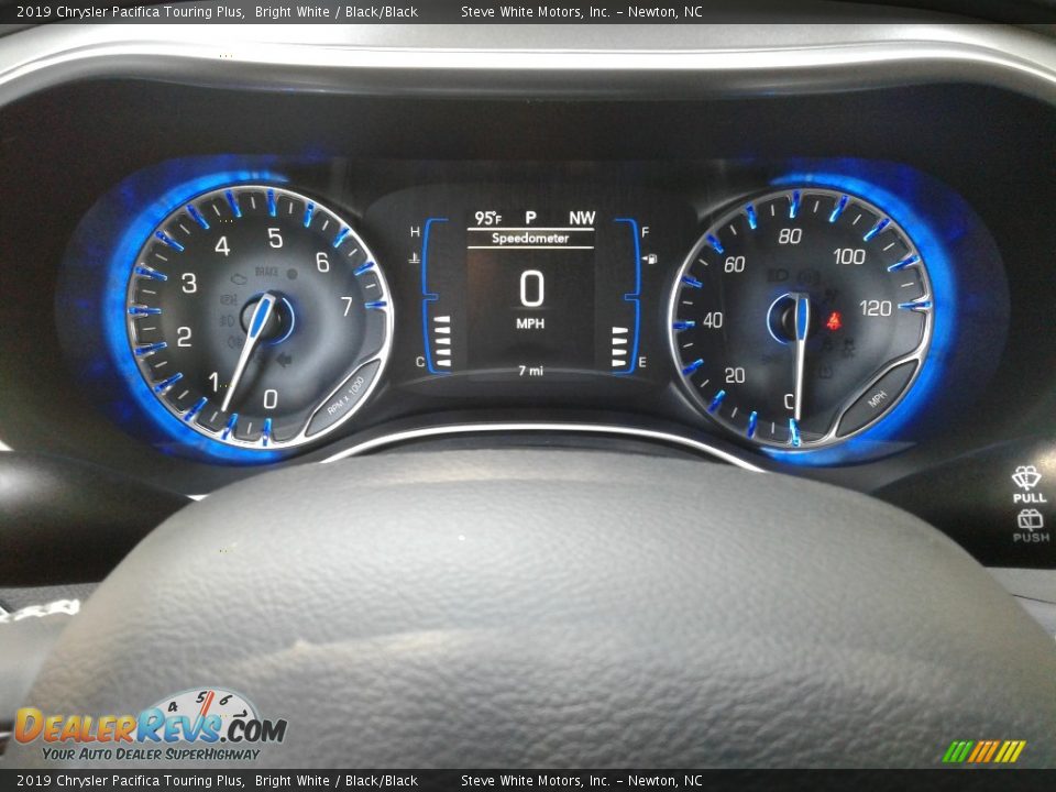 2019 Chrysler Pacifica Touring Plus Bright White / Black/Black Photo #22