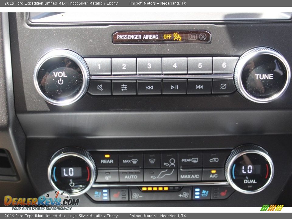 Controls of 2019 Ford Expedition Limited Max Photo #18