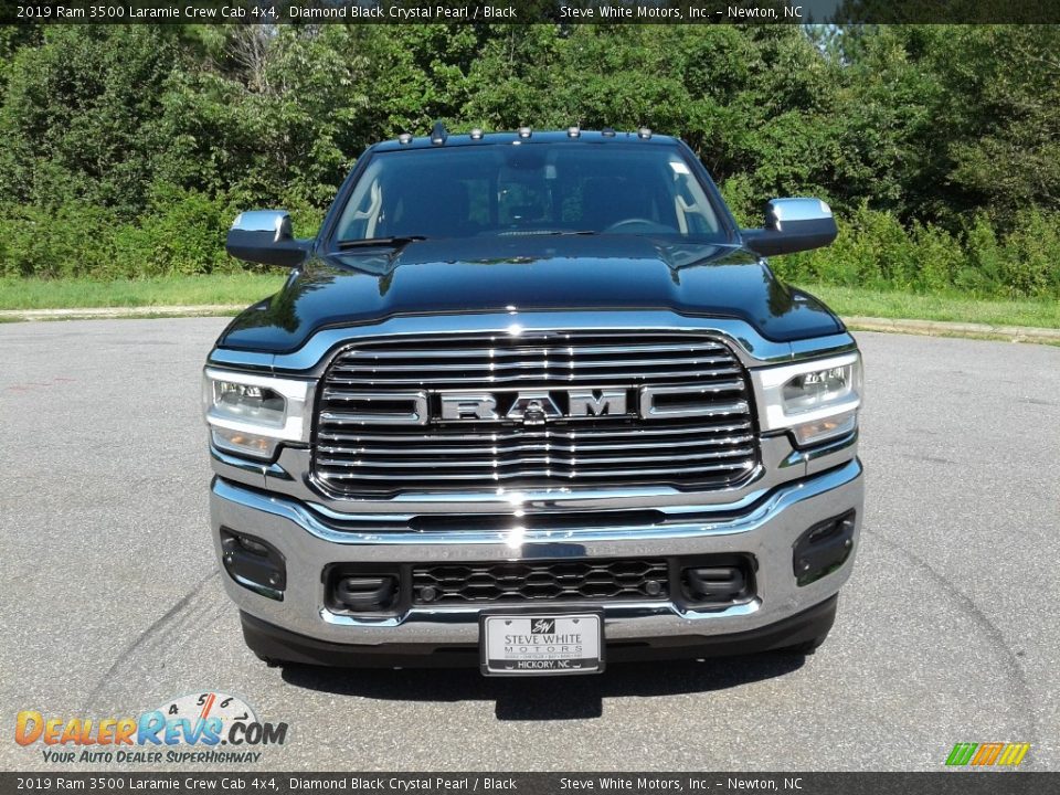 2019 Ram 3500 Laramie Crew Cab 4x4 Diamond Black Crystal Pearl / Black Photo #3