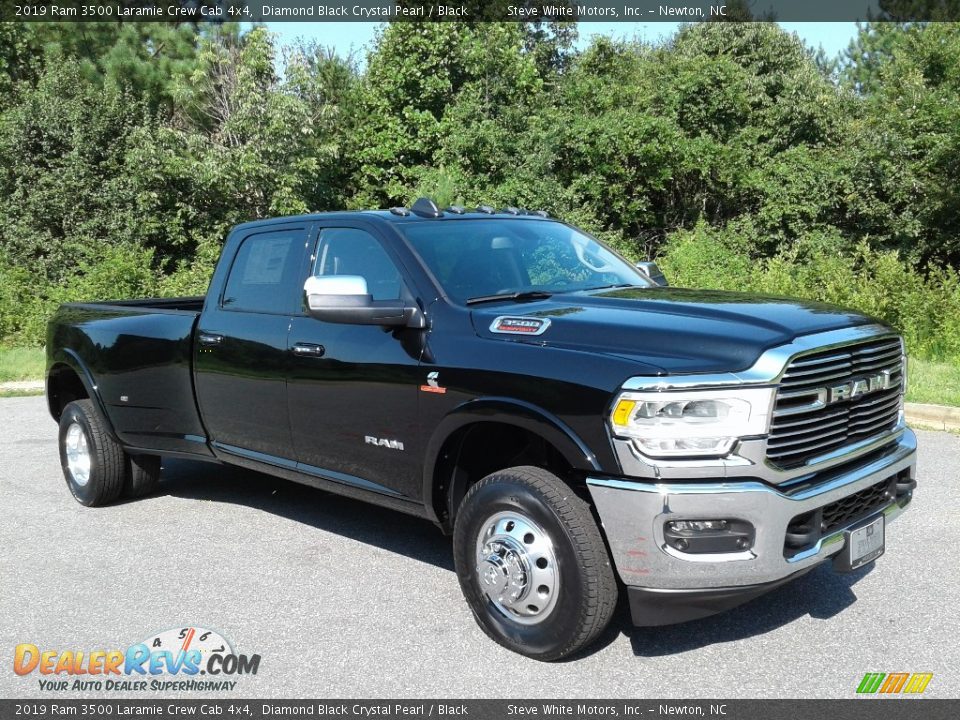 Diamond Black Crystal Pearl 2019 Ram 3500 Laramie Crew Cab 4x4 Photo #4