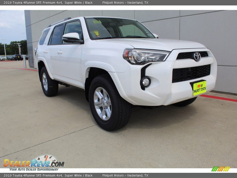 2019 Toyota 4Runner SR5 Premium 4x4 Super White / Black Photo #2