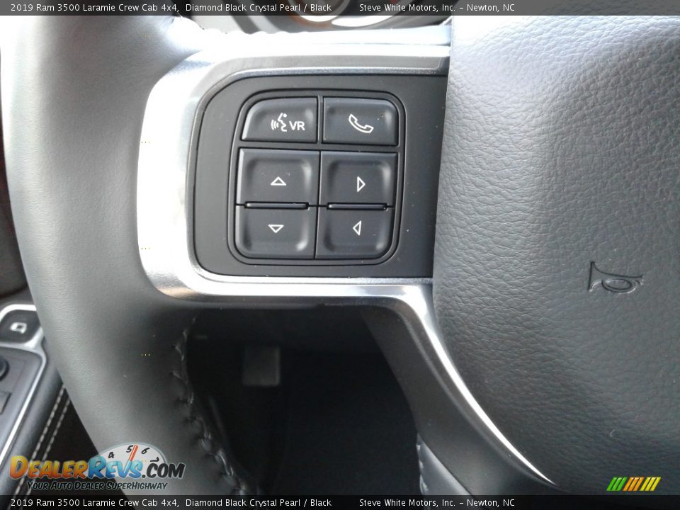 2019 Ram 3500 Laramie Crew Cab 4x4 Steering Wheel Photo #18
