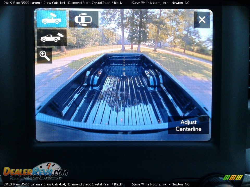 2019 Ram 3500 Laramie Crew Cab 4x4 Diamond Black Crystal Pearl / Black Photo #24