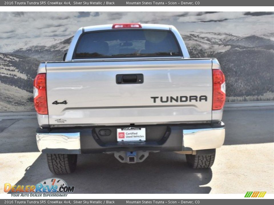 2016 Toyota Tundra SR5 CrewMax 4x4 Silver Sky Metallic / Black Photo #8