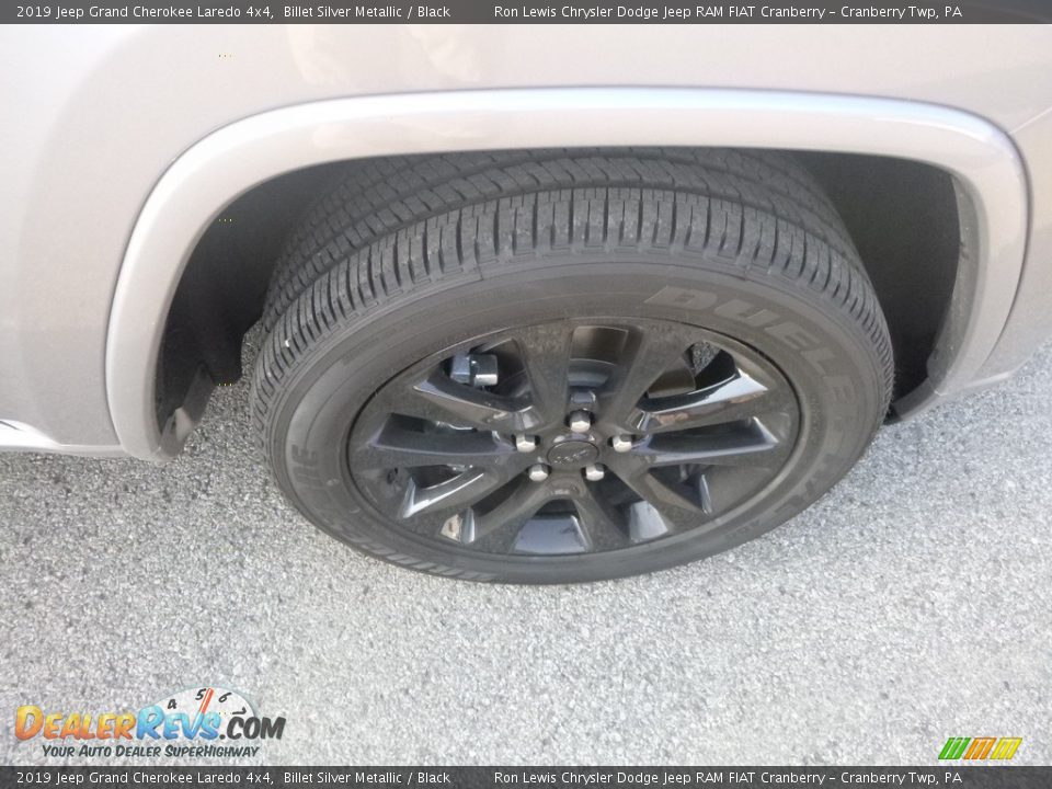 2019 Jeep Grand Cherokee Laredo 4x4 Billet Silver Metallic / Black Photo #9