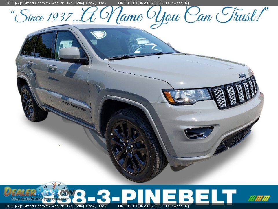 2019 Jeep Grand Cherokee Altitude 4x4 Sting-Gray / Black Photo #1