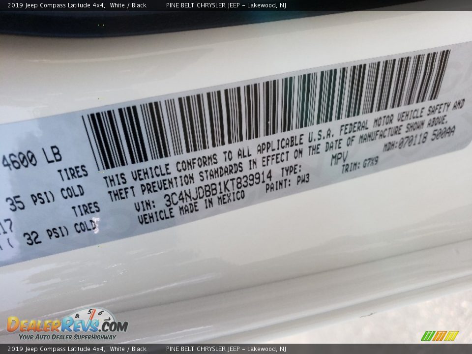 2019 Jeep Compass Latitude 4x4 White / Black Photo #9