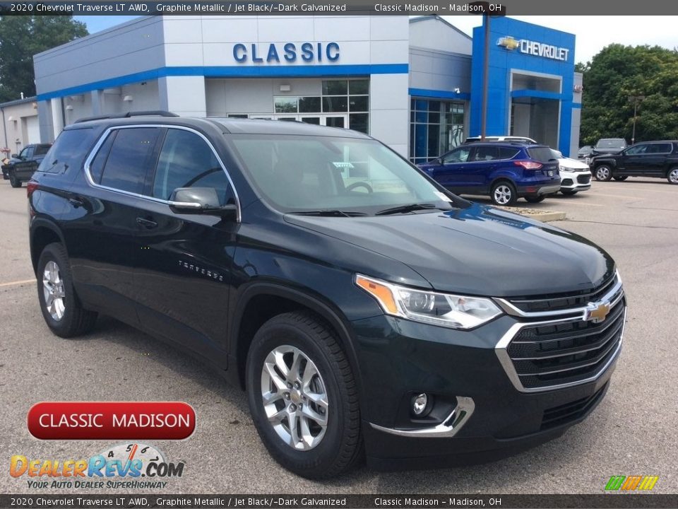 2020 Chevrolet Traverse LT AWD Graphite Metallic / Jet Black/­Dark Galvanized Photo #1