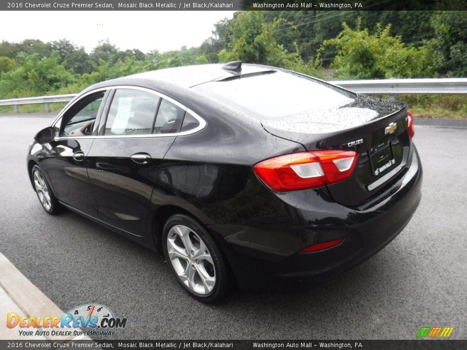 2016 Chevrolet Cruze Premier Sedan Mosaic Black Metallic / Jet Black/Kalahari Photo #8