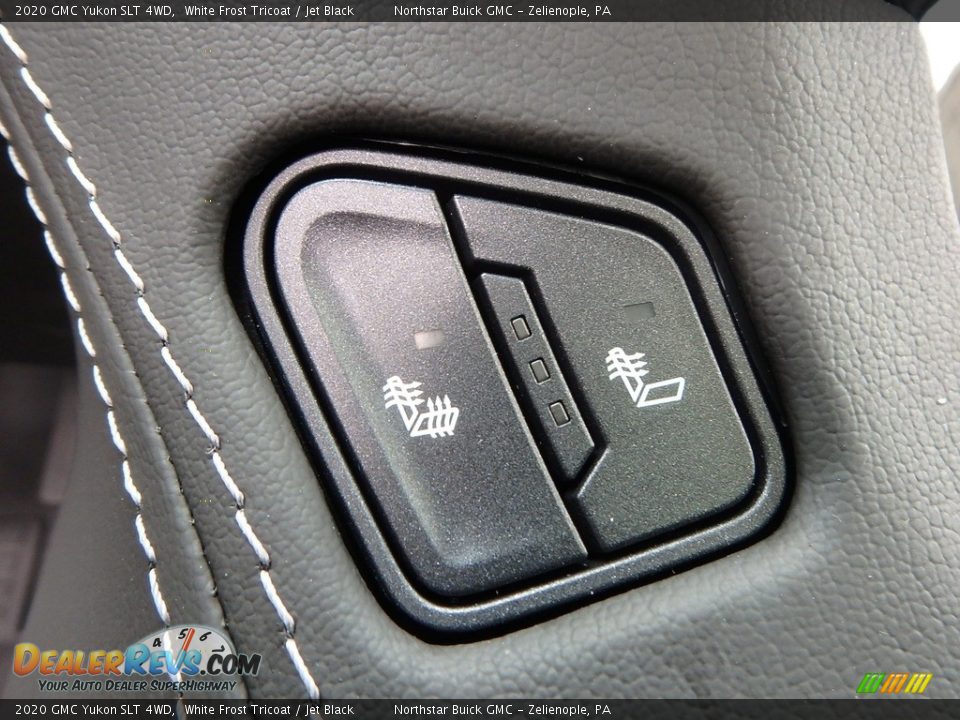 Controls of 2020 GMC Yukon SLT 4WD Photo #19